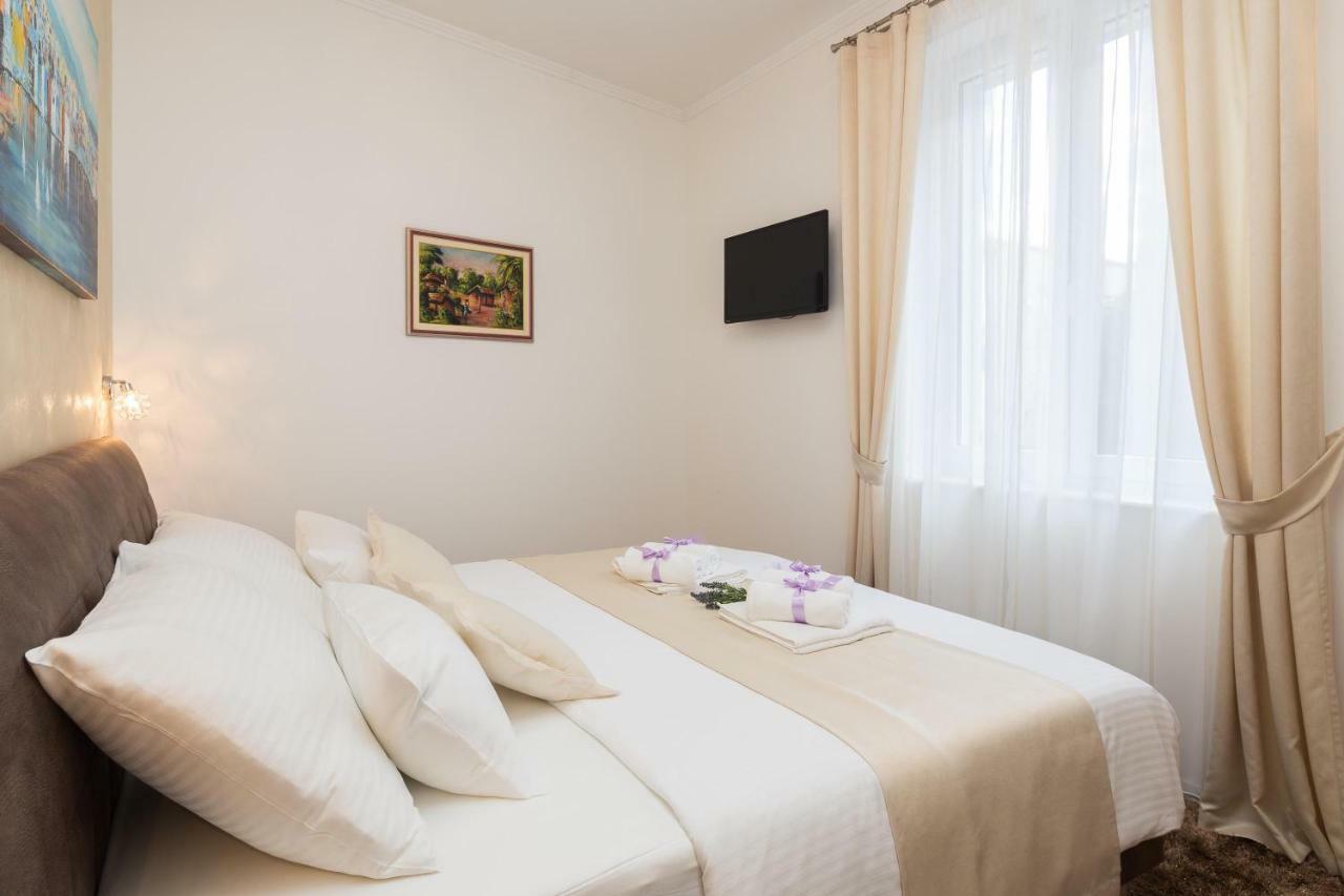 Luxury Apartment Luce Split Exterior photo